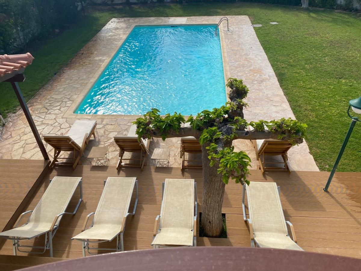Relaxing Villa With Swimming Pool And Garden Agios Georgios  Exterior foto