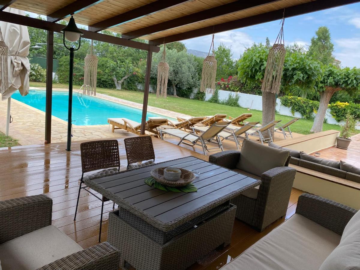 Relaxing Villa With Swimming Pool And Garden Agios Georgios  Exterior foto