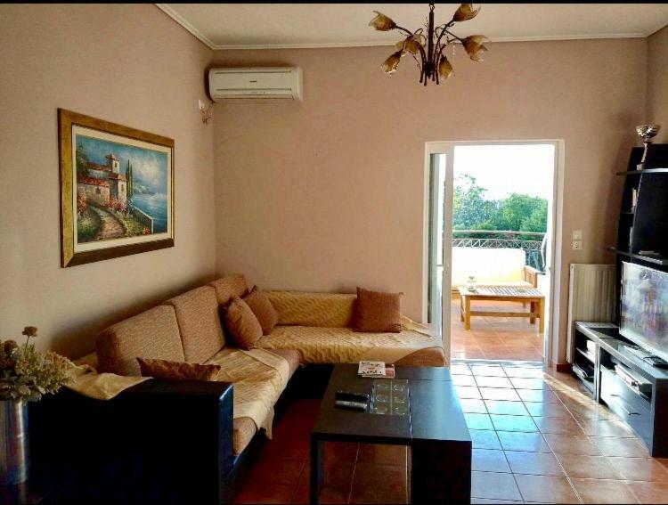 Relaxing Villa With Swimming Pool And Garden Agios Georgios  Exterior foto